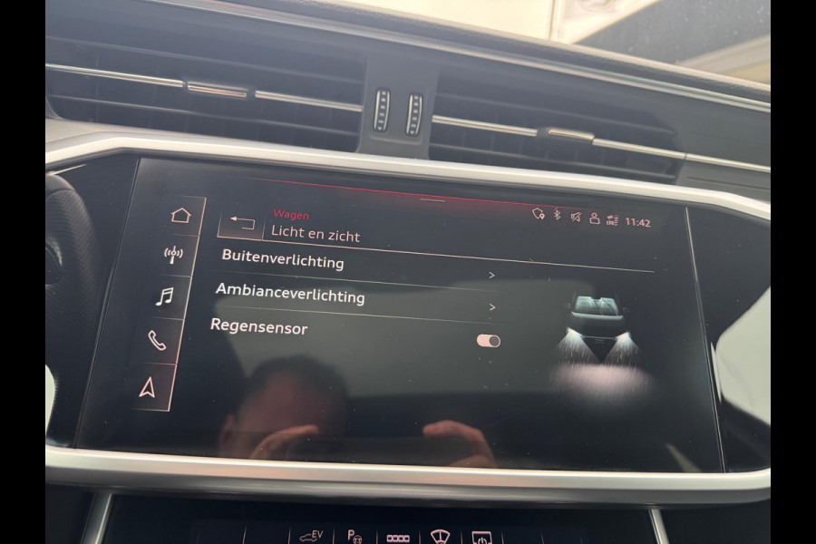 Audi A6 Avant 55 TFSI e quattro Competition 367 PK HUD Pano 360 Trekhaak