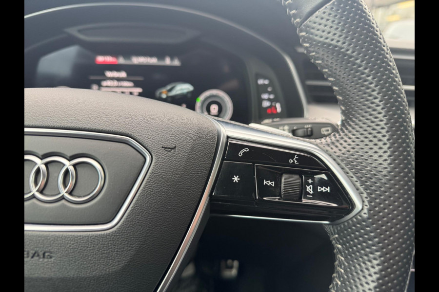 Audi A6 Avant 55 TFSI e quattro Competition 367 PK HUD Pano 360 Trekhaak