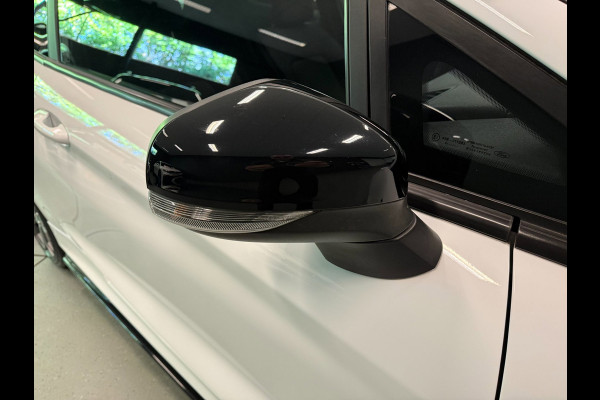 Ford Fiesta 1.0 EcoBoost ST-Line 125PK PANO/NAVI/CAM/ECC/PDC/DAB/CARPLAY//