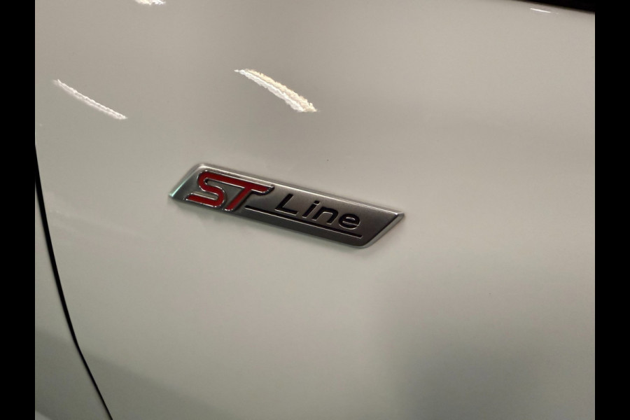 Ford Fiesta 1.0 EcoBoost ST-Line 125PK PANO/NAVI/CAM/ECC/PDC/DAB/CARPLAY//