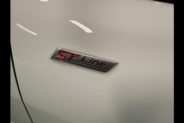 Ford Fiesta 1.0 EcoBoost ST-Line 125PK PANO/NAVI/CAM/ECC/PDC/DAB/CARPLAY//