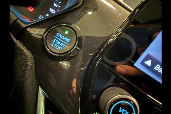 Ford Fiesta 1.0 EcoBoost ST-Line 125PK PANO/NAVI/CAM/ECC/PDC/DAB/CARPLAY//