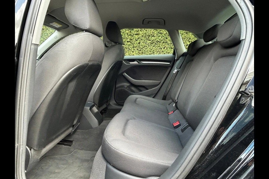 Audi A3 Sportback 1.0 TFSI Design 17Inch BTW-Verrekenbaar RIJKLAAR