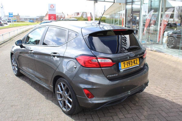 Ford Fiesta 1.0-125pk EcoBoost Mild-Hybrid ST-Line. Luxe, sportieve en goed onderhouden Fiesta ! Autm. airco, Cruise control, Lane assist, 17" Lmv, Parkeersensoren Achter, Metallic lak, Navigatie by Apple/Android, LED verlichting etc.