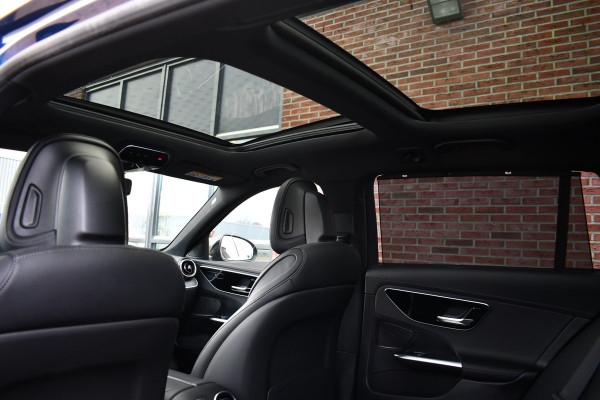 Mercedes-Benz C-Klasse Estate 300 e AMG Line Pano