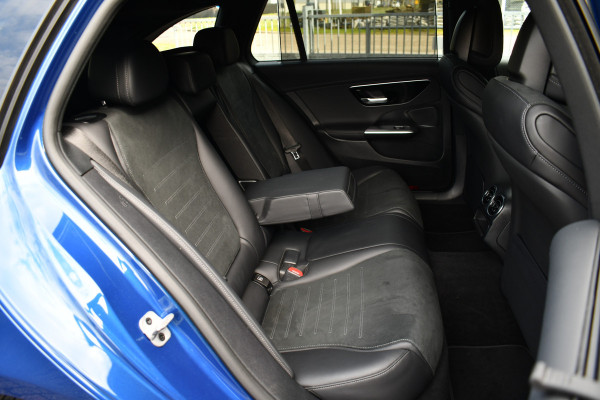 Mercedes-Benz C-Klasse Estate 300 e AMG Line Pano