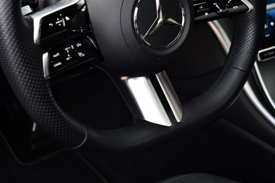 Mercedes-Benz C-Klasse Estate 300 e AMG Line Pano