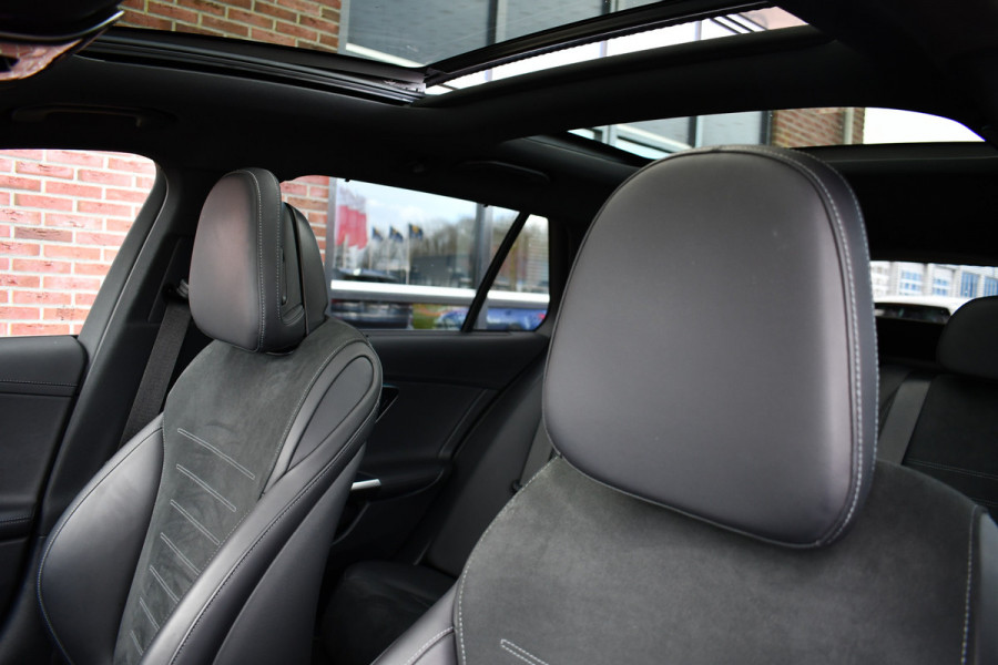 Mercedes-Benz C-Klasse Estate 300 e AMG Line Pano