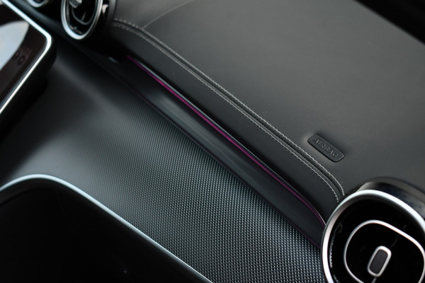 Mercedes-Benz C-Klasse Estate 300 e AMG Line Pano