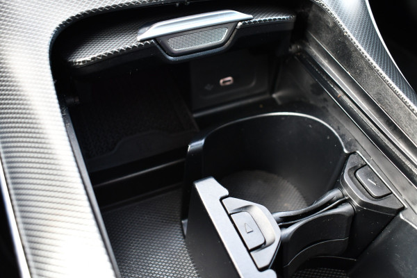 Mercedes-Benz C-Klasse Estate 300 e AMG Line Pano