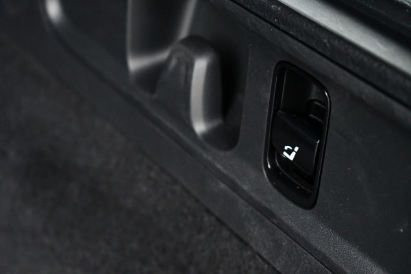 Mercedes-Benz C-Klasse Estate 300 e AMG Line Pano