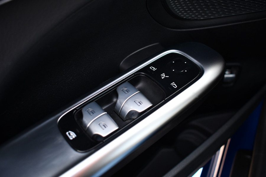 Mercedes-Benz C-Klasse Estate 300 e AMG Line Pano