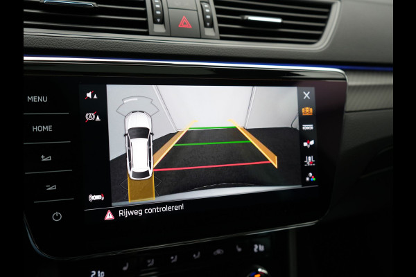 Škoda Superb Combi 1.4 TSI iV Sportline PHEV 218pk Dealer O.H | Panodak | Crystal LED | Camera | Alcantara Sportstoelen Memory & Verwarmd | Cruise Control | Sfeerverlichting | Apple Carplay | Keyless | Navigatie | Virtual | DAB | 19"L.M | Plug In Hybrid |
