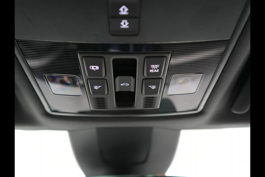 Škoda Superb Combi 1.4 TSI iV Sportline PHEV 218pk Dealer O.H | Panodak | Crystal LED | Camera | Alcantara Sportstoelen Memory & Verwarmd | Cruise Control | Sfeerverlichting | Apple Carplay | Keyless | Navigatie | Virtual | DAB | 19"L.M | Plug In Hybrid |