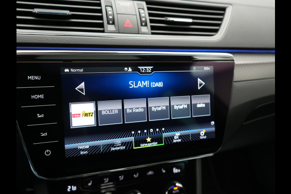Škoda Superb Combi 1.4 TSI iV Sportline PHEV 218pk Dealer O.H | Panodak | Crystal LED | Camera | Alcantara Sportstoelen Memory & Verwarmd | Cruise Control | Sfeerverlichting | Apple Carplay | Keyless | Navigatie | Virtual | DAB | 19"L.M | Plug In Hybrid |