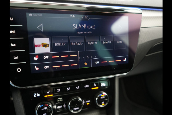 Škoda Superb Combi 1.4 TSI iV Sportline PHEV 218pk Dealer O.H | Panodak | Crystal LED | Camera | Alcantara Sportstoelen Memory & Verwarmd | Cruise Control | Sfeerverlichting | Apple Carplay | Keyless | Navigatie | Virtual | DAB | 19"L.M | Plug In Hybrid |