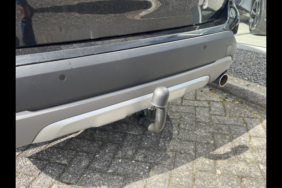 BMW X1 sDrive20i High Executive 192pk/141kW Automaat | Panodak | Afneembare trekhaak | Vol leder | Camera | Elektr. achterklep | Head-Up display | etc. etc.