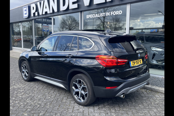 BMW X1 sDrive20i High Executive 192pk/141kW Automaat | Panodak | Afneembare trekhaak | Vol leder | Camera | Elektr. achterklep | Head-Up display | etc. etc.