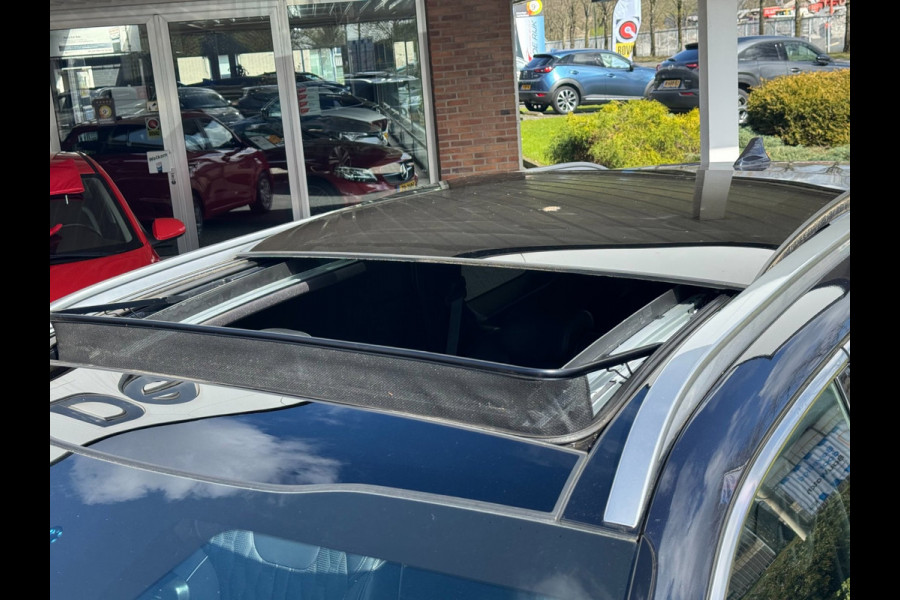 Kia Sorento 1.6 T-GDI Hybrid 2WD ExecutiveLine 5p. | ACC, Pano, Leder, Carplay/Android, Trekhaak, NAP | 1e Eigenaar |