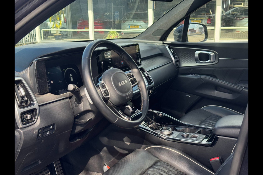 Kia Sorento 1.6 T-GDI Hybrid 2WD ExecutiveLine 5p. | ACC, Pano, Leder, Carplay/Android, Trekhaak, NAP | 1e Eigenaar |