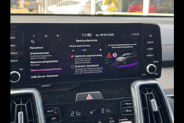 Kia Sorento 1.6 T-GDI Hybrid 2WD ExecutiveLine 5p. | ACC, Pano, Leder, Carplay/Android, Trekhaak, NAP | 1e Eigenaar |