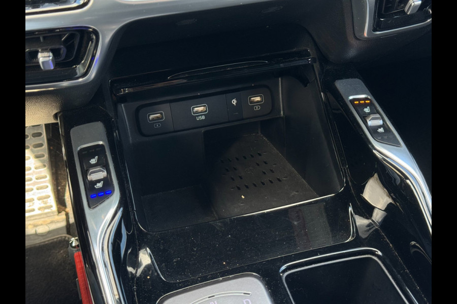 Kia Sorento 1.6 T-GDI Hybrid 2WD ExecutiveLine 5p. | ACC, Pano, Leder, Carplay/Android, Trekhaak, NAP | 1e Eigenaar |