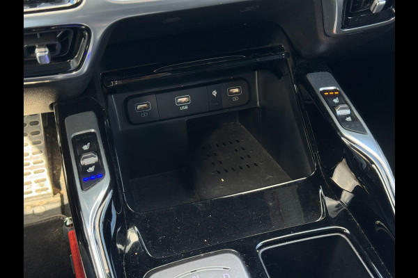 Kia Sorento 1.6 T-GDI Hybrid 2WD ExecutiveLine 5p. | ACC, Pano, Leder, Carplay/Android, Trekhaak, NAP | 1e Eigenaar |