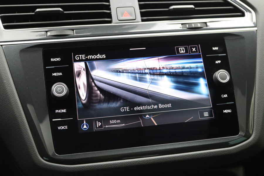 Volkswagen Tiguan 1.4 TSI eHybrid 245 PK R-Line Business, Panoramadak, Winterpakket, Adap. Cruise Control,