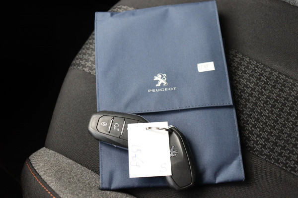 Peugeot 5008 1.2 PT Blue Active org.NL 7-persoons camera nw.model