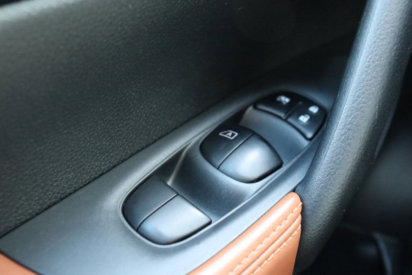 Nissan X-Trail 1.3 DIG-T Bus. org.NL Bose trekhaak el.dak stuur+stoelverw camera el.klep