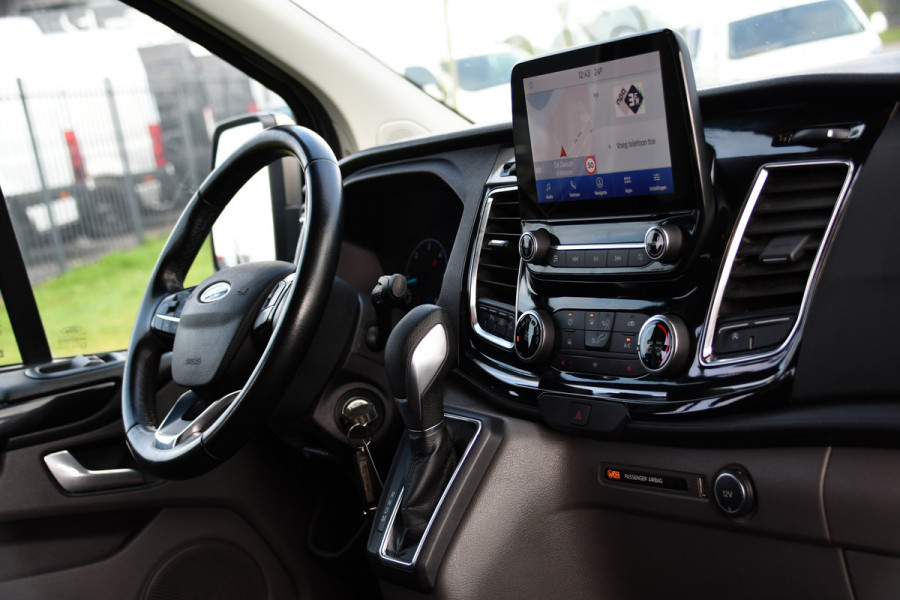 Ford Transit Custom 320 2.0 TDCI L2H1 Limited DC Raptor Edition Camera, Adaptieve Cruise, Carplay, 130PK, Automaat, PDC, 2 x Schuifdeur, Stoelverwarming, Uniek!