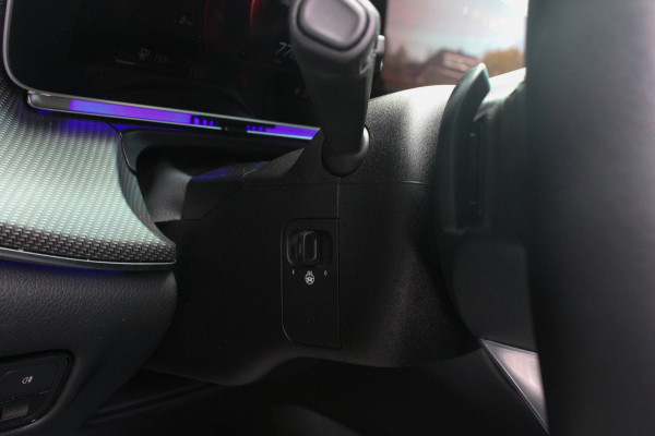 Mercedes-Benz V-Klasse 300d 4X4 EXTRA LANG AMG DC 240PK L3H1 DUBBEL CABINE / JB-EDITION / BILSTEIN SCHROEFSET/ NIGHT EDITION/ FULL