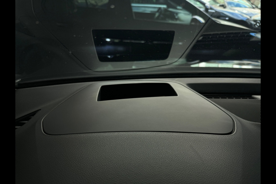 Volkswagen Golf 1.5 eTSI Style Keyles|Memory|Massage|IQ|Camera