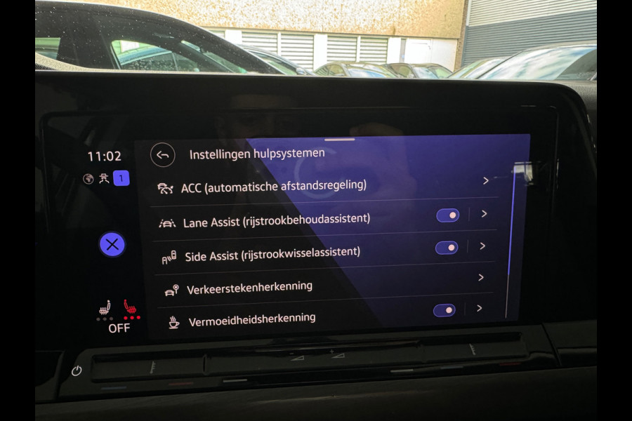 Volkswagen Golf 1.5 eTSI Style Keyles|Memory|Massage|IQ|Camera