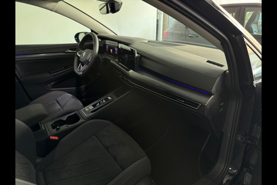 Volkswagen Golf 1.5 eTSI Style Keyles|Memory|Massage|IQ|Camera