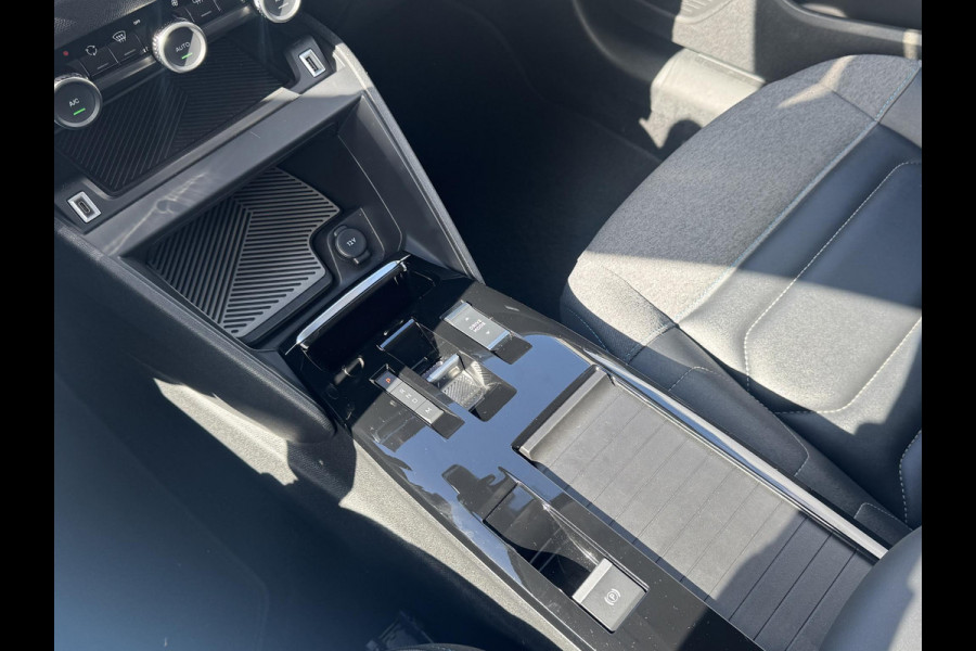 Citroën C4 1.2 PT 130 EAT8 Shine | Winter pakket | Camera | Prijs is rijklaar