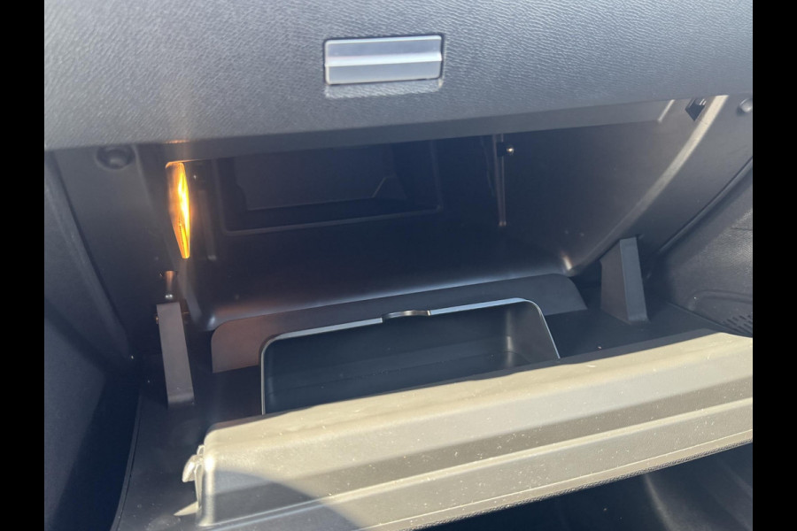 Citroën C4 1.2 PT 130 EAT8 Shine | Winter pakket | Camera | Prijs is rijklaar