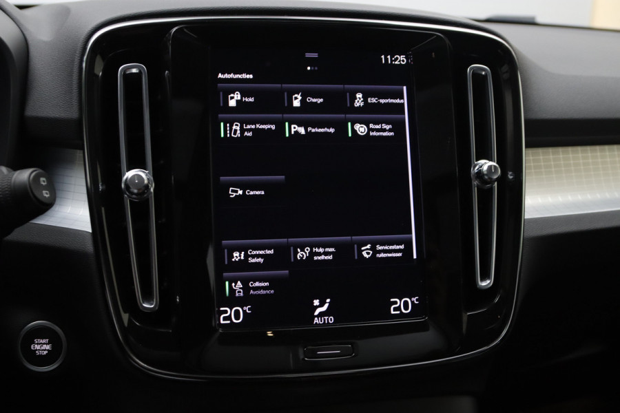 Volvo XC40 1.5 T4 211 PK Recharge Inscription Expression PHEV, Panoramadak, Leder, Camera