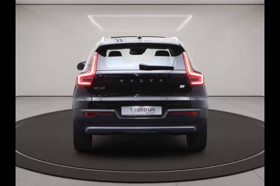 Volvo XC40 1.5 T4 211 PK Recharge Inscription Expression PHEV, Panoramadak, Leder, Camera