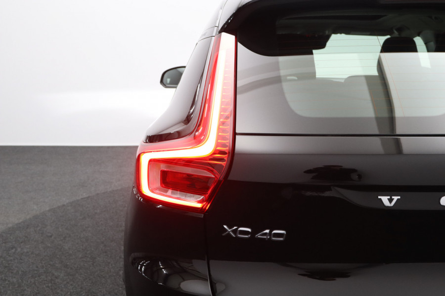 Volvo XC40 1.5 T4 211 PK Recharge Inscription Expression PHEV, Panoramadak, Leder, Camera