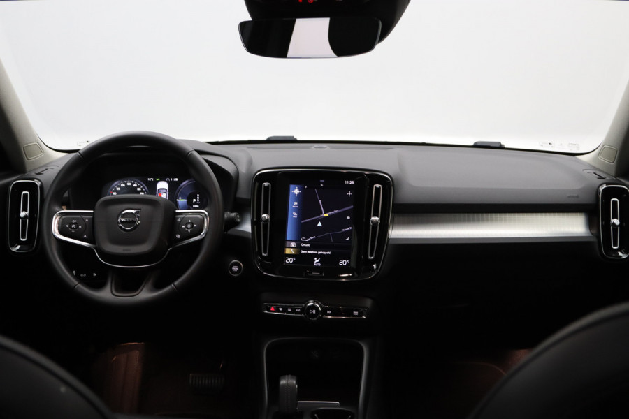 Volvo XC40 1.5 T4 211 PK Recharge Inscription Expression PHEV, Panoramadak, Leder, Camera