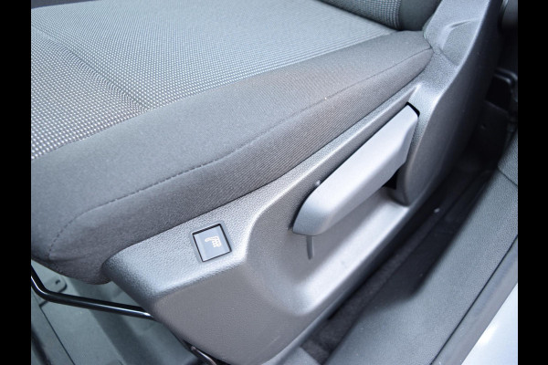 Peugeot e-Partner 136 L2 50 kWh | HOUTEN BETIMMERING |  2X SCHUIFDEUR | 16" LMV | PACK WINTER | NAVI | CAMERA | CRUISE CONTROL