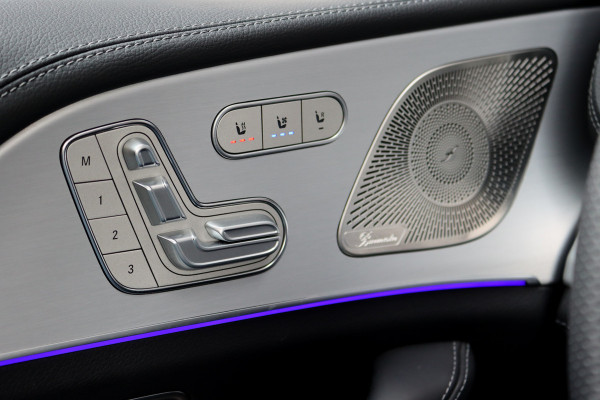 Mercedes-Benz GLE AMG 53 Hybrid 4MATIC+ Premium+ | Luchtvering | Distronic | Massage | Memory | Trekhaak | Verwarmd Stuurwiel | Burmester | Panoramadak | Luchtreinigingspakket | Soft-Close | Vlakkenverwarming |