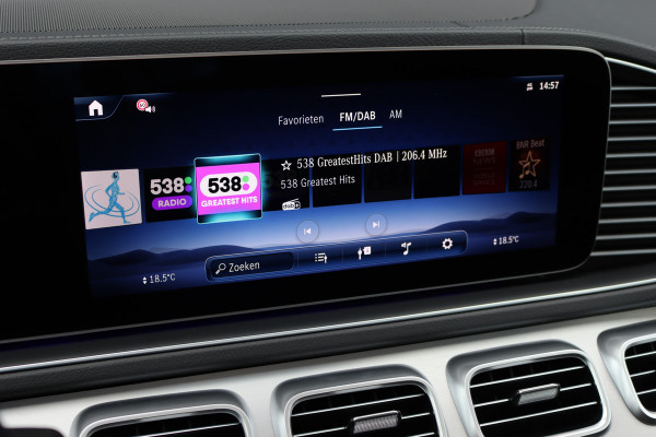 Mercedes-Benz GLE AMG 53 Hybrid 4MATIC+ Premium+ | Luchtvering | Distronic | Massage | Memory | Trekhaak | Verwarmd Stuurwiel | Burmester | Panoramadak | Luchtreinigingspakket | Soft-Close | Vlakkenverwarming |