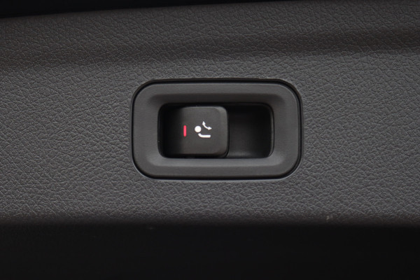 Mercedes-Benz GLE AMG 53 Hybrid Premium 4MATIC+ | Luchtvering | Distronic | Memory | Trekhaak | Stoelventilatie | Verwarmd Stuurwiel | HUD | Burmester | Keyless Go | Augmented Reality |