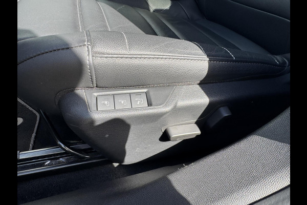 Citroën C4 1.2 PT 130 EAT8 Shine | Leder | Panoramadak  | Massagestoel | Prijs is rijklaar
