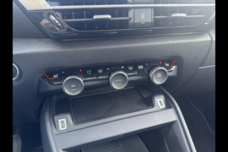 Citroën C4 1.2 PT 130 EAT8 Shine | Leder | Panoramadak  | Massagestoel | Prijs is rijklaar
