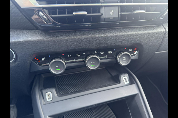 Citroën C4 1.2 PT 130 EAT8 Shine | Leder | Panoramadak  | Massagestoel | Prijs is rijklaar