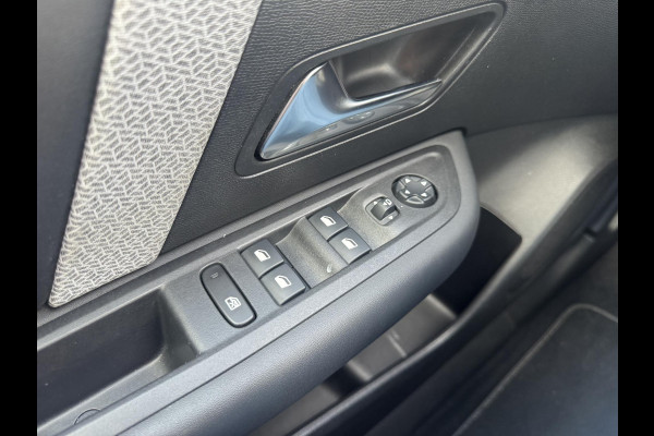 Citroën C4 1.2 PT 130 EAT8 Shine | Leder | Panoramadak  | Massagestoel | Prijs is rijklaar