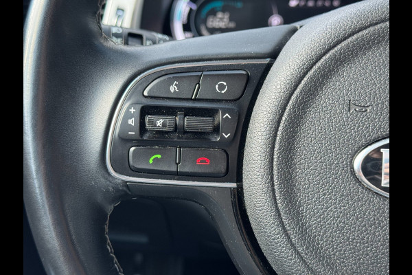 Kia Niro 1.6 GDi Hybrid ExecutiveLine | Halfleder, Navi, Cruise, Camera, Carplay/Android, DAB | NAP |